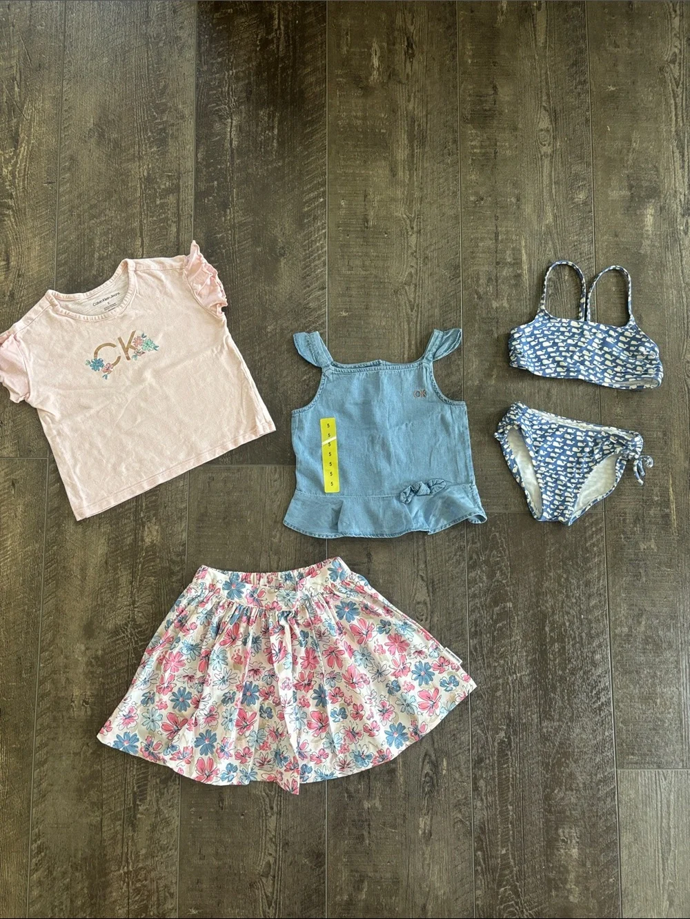 Vineyard Vines 2pc swimsuit size 4/5 and CK outfit.